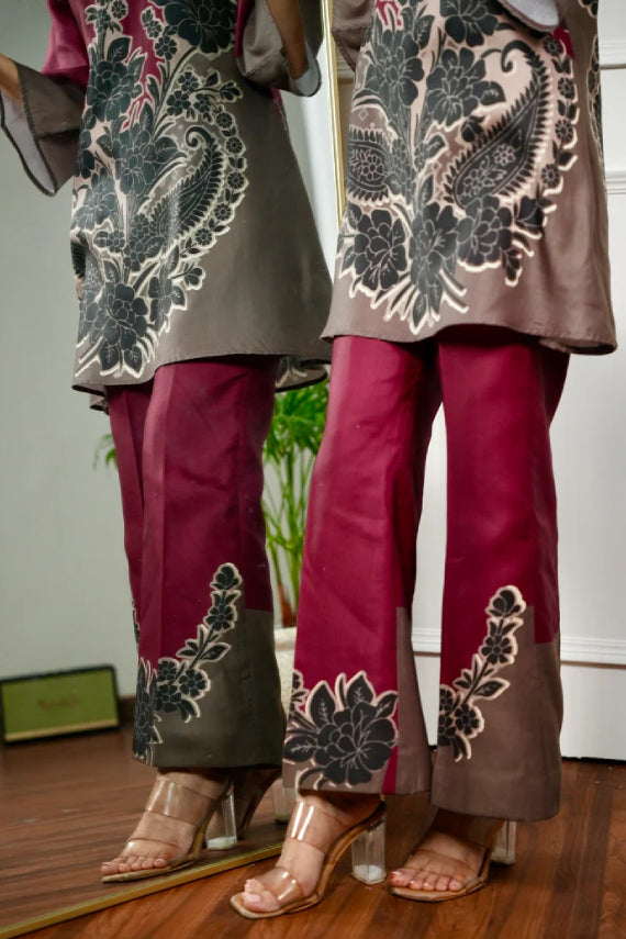 Maroon -Taupe Color,Block Kurta Pant Set with Wide Bell Sleeves