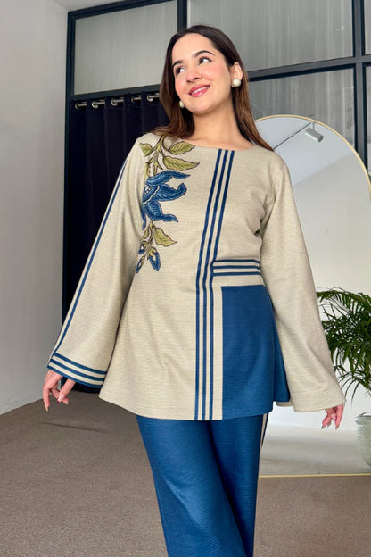 Abstract Floral Fusion Print Kurta with Wide-Leg Bottom