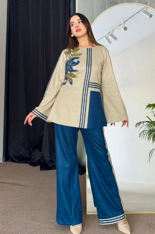 Abstract Floral Fusion Print Kurta with Wide-Leg Bottom