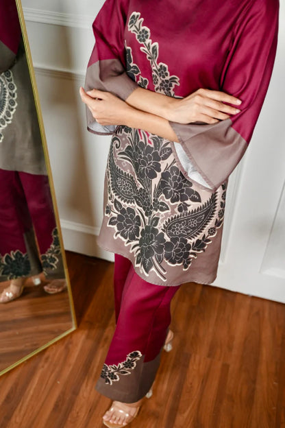 Maroon -Taupe Color,Block Kurta Pant Set with Wide Bell Sleeves