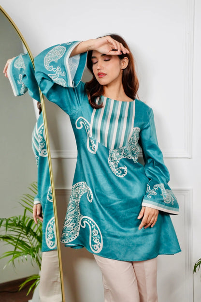 Teal and Beige Cotton Printed Kurta Set with Large Paisley Motifs and Striped Yoke Detail