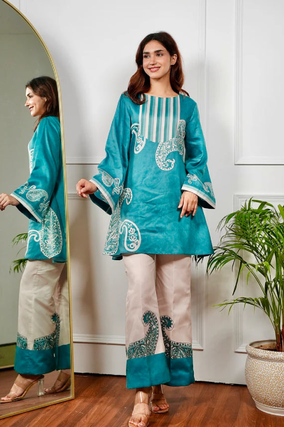 Teal and Beige Cotton Printed Kurta Set with Large Paisley Motifs and Striped Yoke Detail